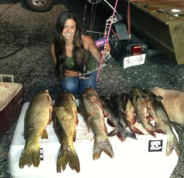 Bow Fishing on the Delaware River