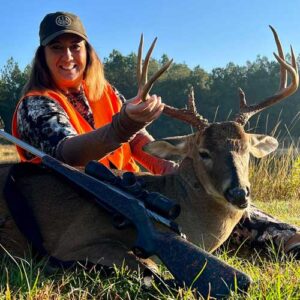 womans whitetail deer hunt